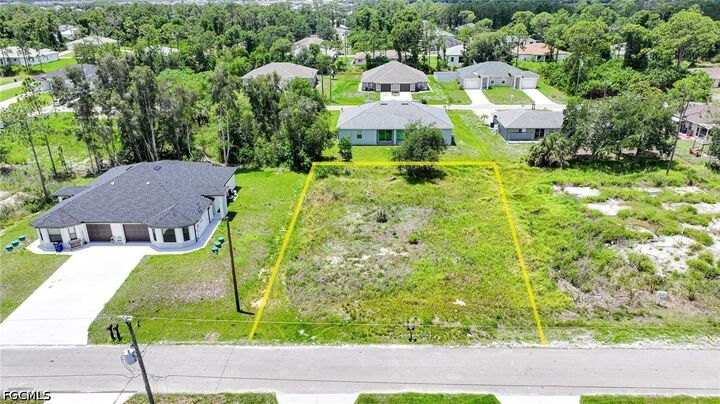 Property Photo:  4713/4715 27th Street SW  FL 33973 