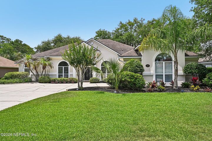 Property Photo: 1452 Course View Drive FL 32003