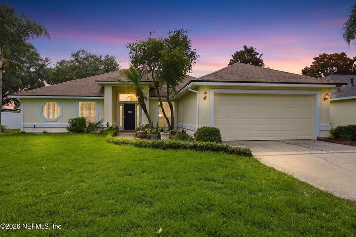 Property Photo: 2130 Knottingham Trace Lane FL 32246
