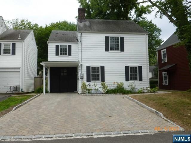 Property Photo:  5 Aberdeen Place  NJ 07410 