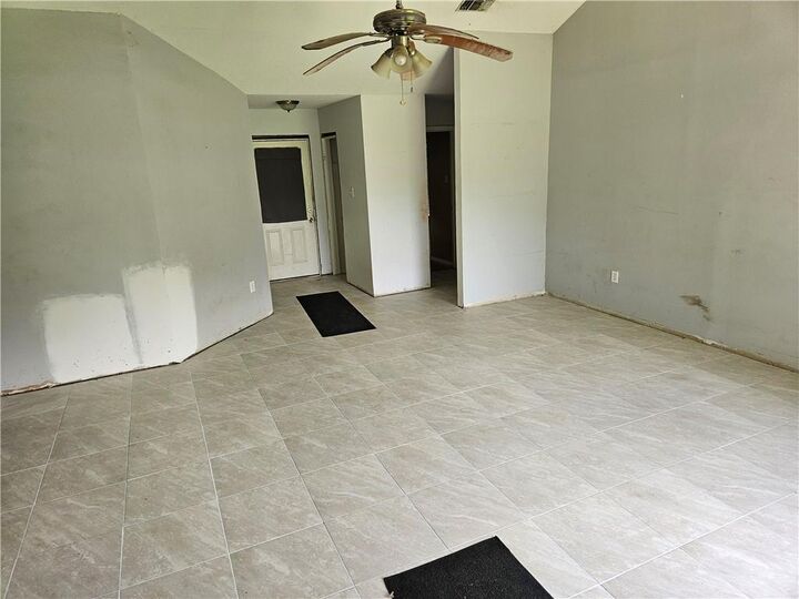 Property Photo: 105 Heather Drive LA 70458
