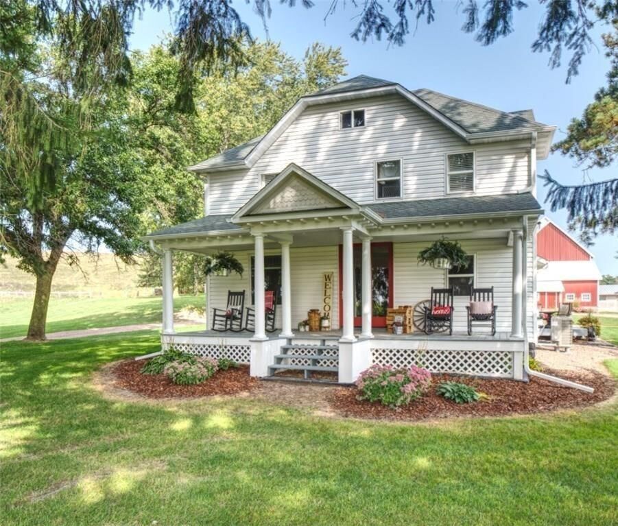 Property Photo:  E14410 County Road O  WI 54722 