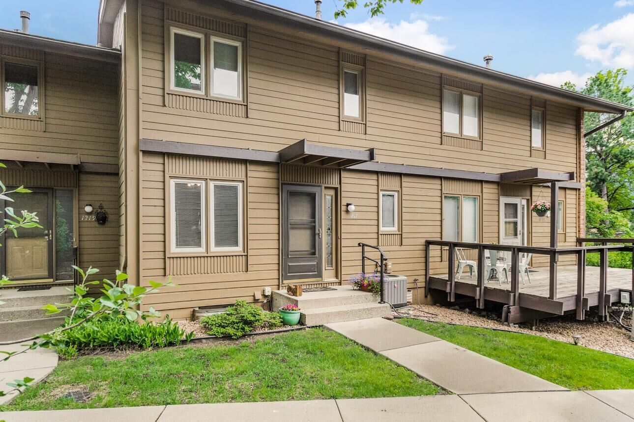 Property Photo: 1217 Brighton Square MN 55112