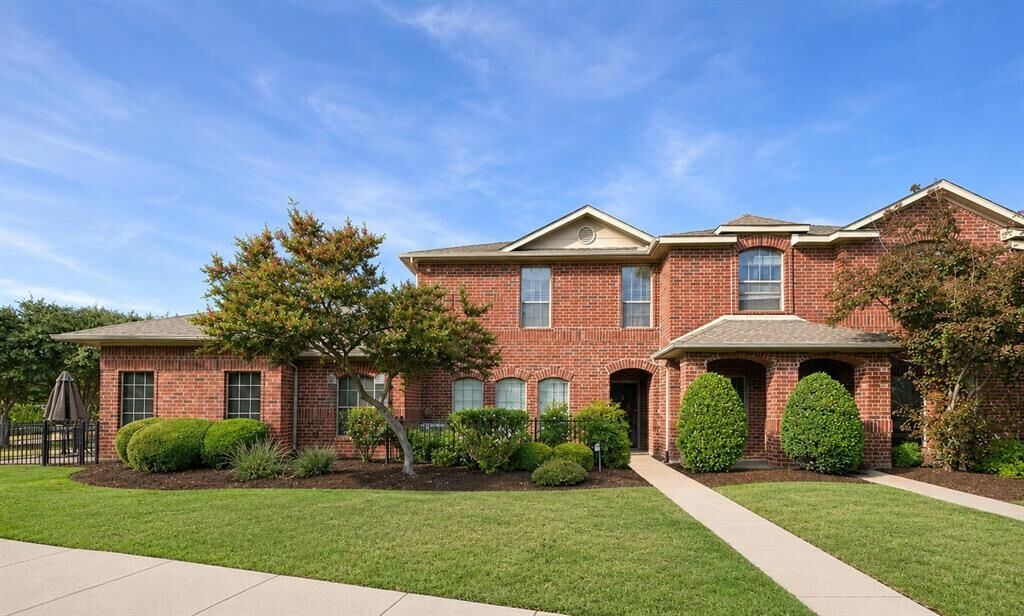 Property Photo:  575 S Virginia Hills Drive 105  TX 75072 