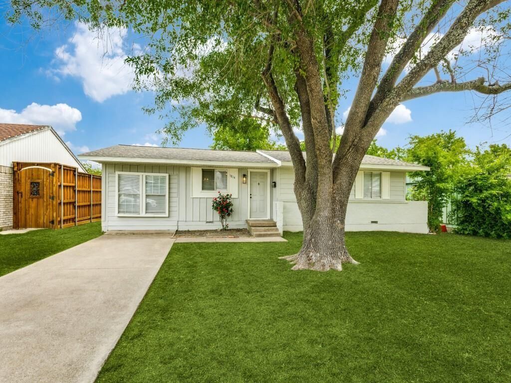 Property Photo: 1814 Burke Drive TX 75040