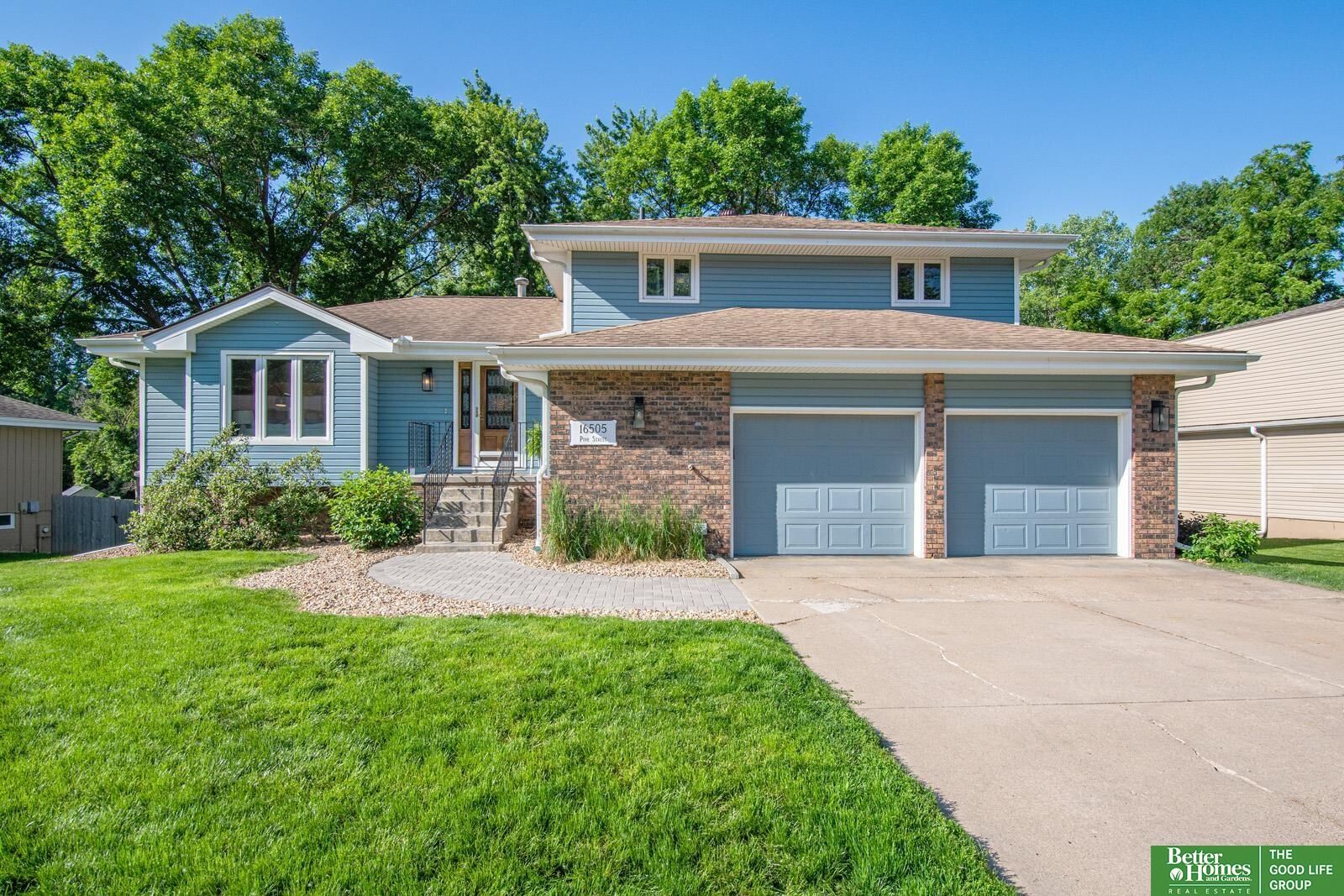 Property Photo: 16505 Pine Street NE 68130