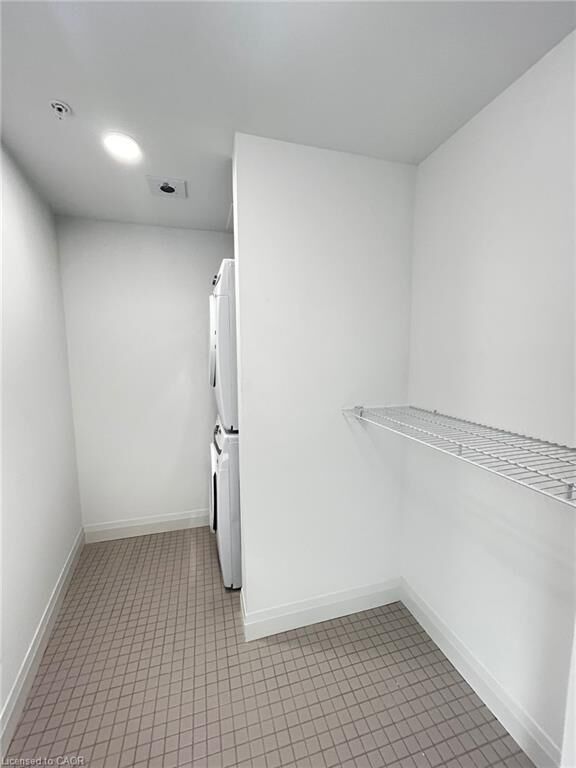 Property Photo:  1333 Weber Street 905  ON N2A 1C2 