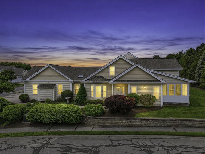 Property Photo:  70 Orchard Meadow Dr 70  MA 01545 