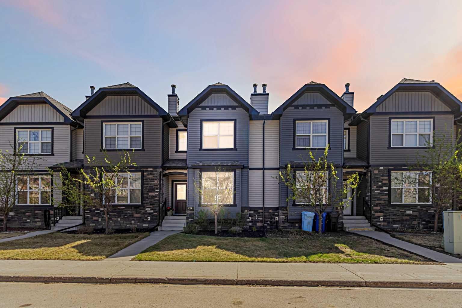 Property Photo: 121 Sandpiper Road AB T9K 0L9