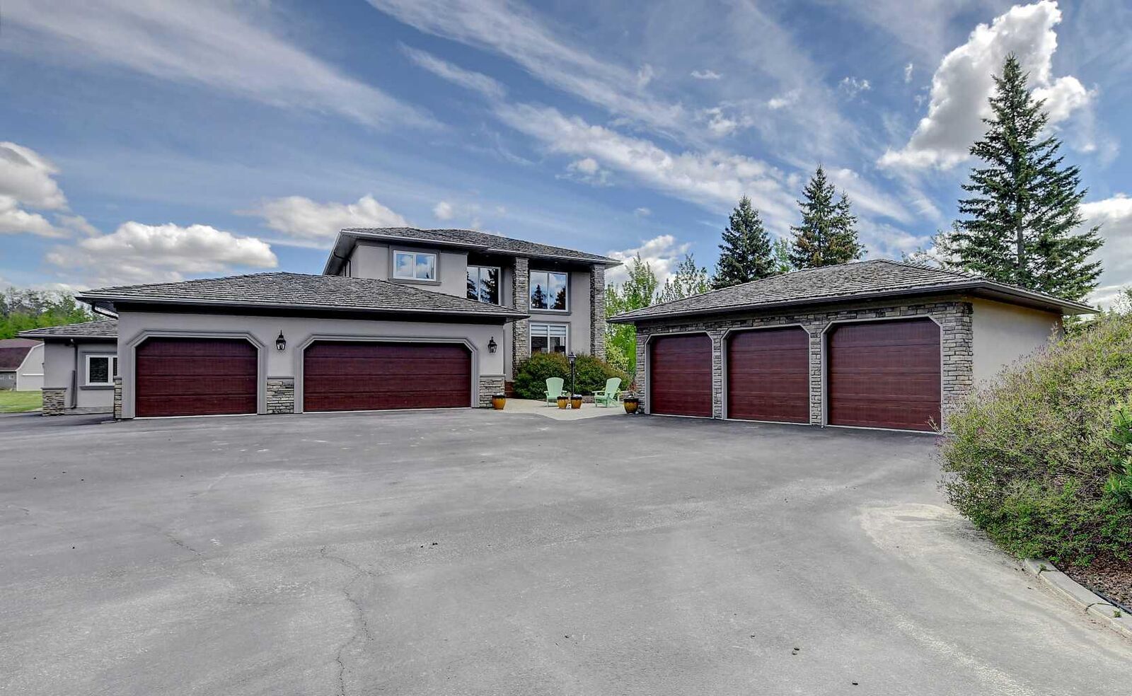 Property Photo: 21 54032 Twp Rd 712 AB T8V 8H8