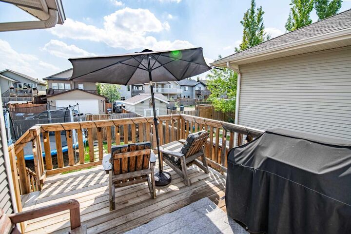 Property Photo:  32 Reynolds Road  AB T4S 0C2 