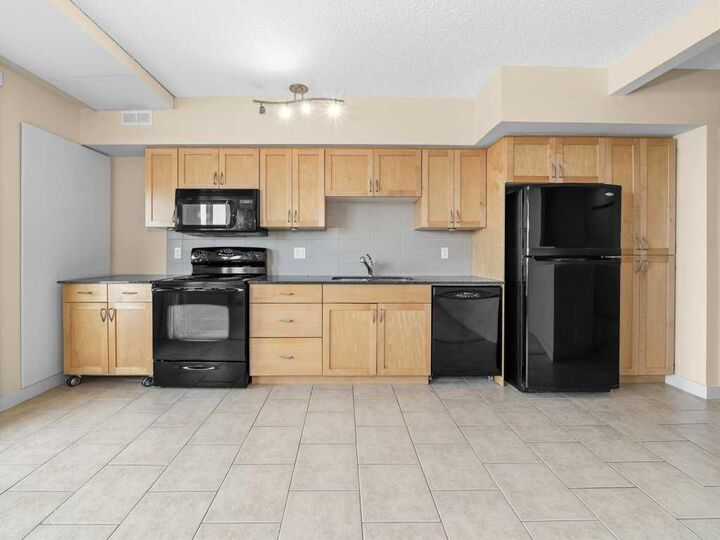 Photo de la propriété:  8710 Horton Road SW 515  AB T2V 0P7 