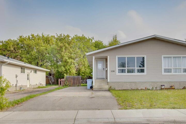 108 Caldwell Crescent — photo 1