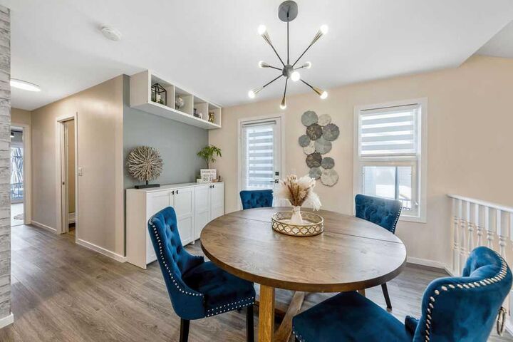Photo de la propriété:  5 Shawglen Court SW  AB T2Y 2R1 