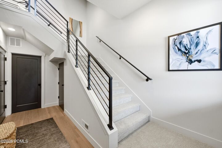 Property Photo:  519 Ascent Drive  UT 84036 