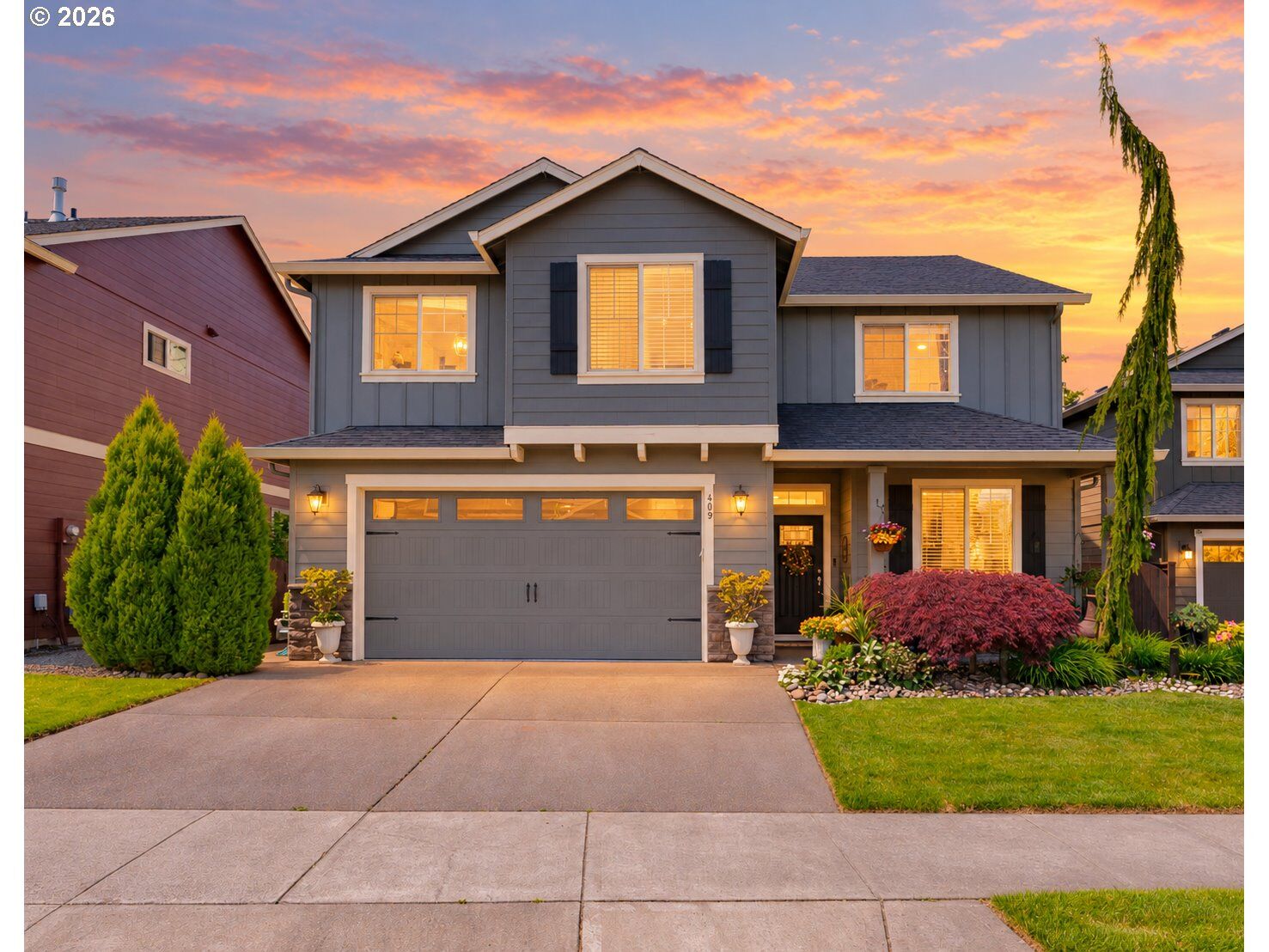 Property Photo:  409 N 43rd Ct  WA 98642 