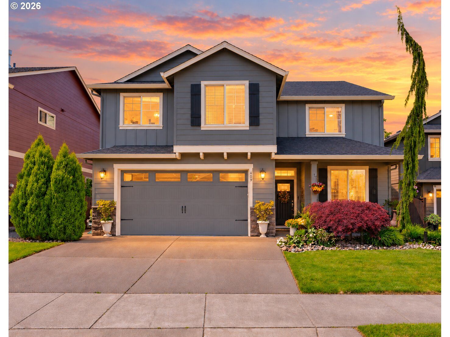 Property Photo:  409 N 43rd Ct  WA 98642 