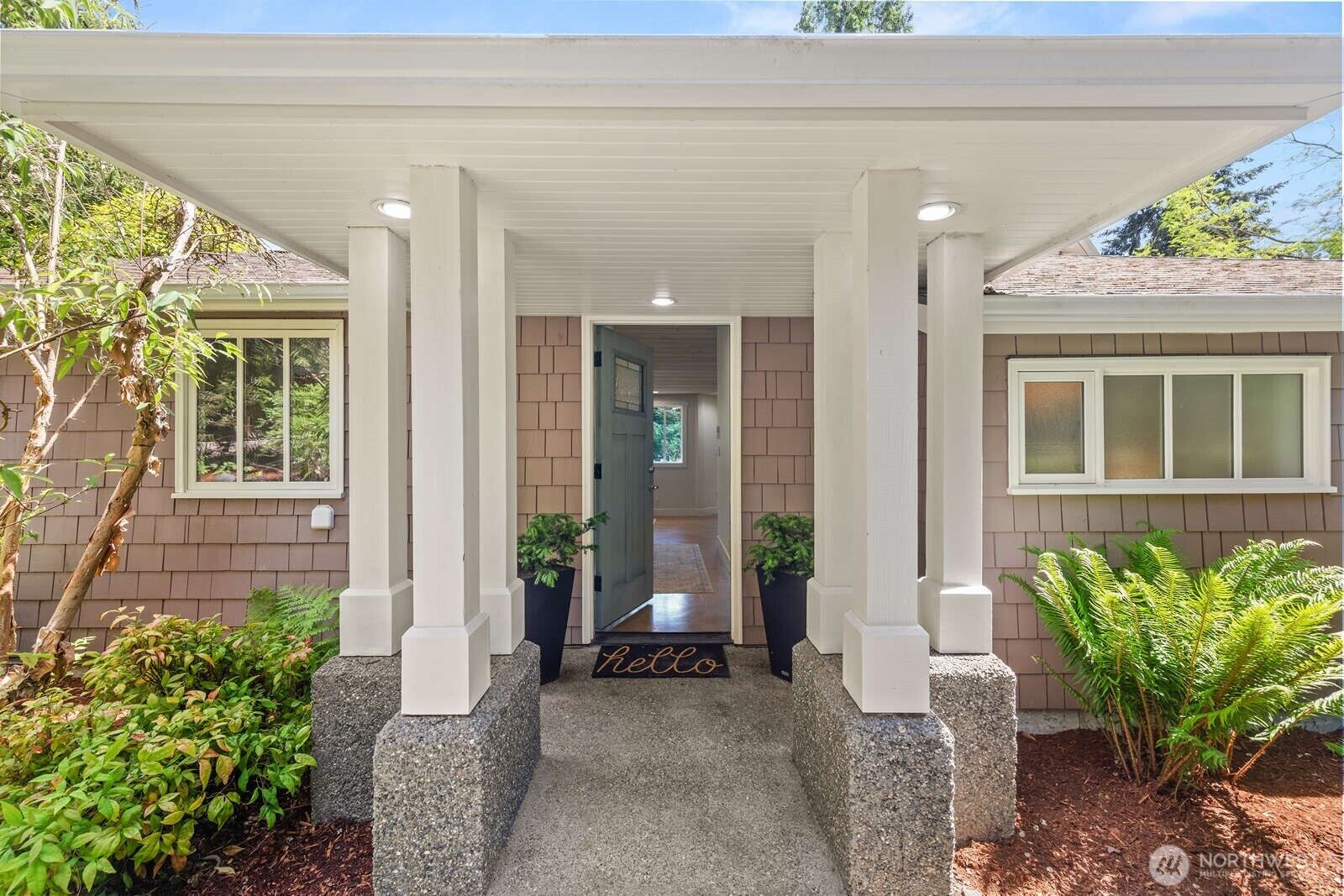 Property Photo: 22604 Deppman Road SW WA 98070