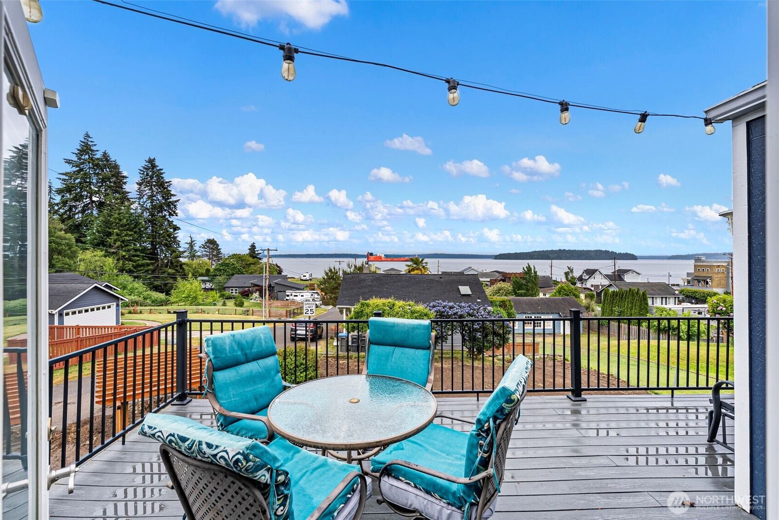 Property Photo:  8016 E Daniels Loop  WA 98366 