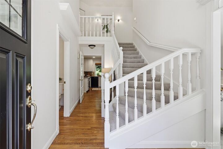 Property Photo:  22716 NE 25th Way  WA 98074 