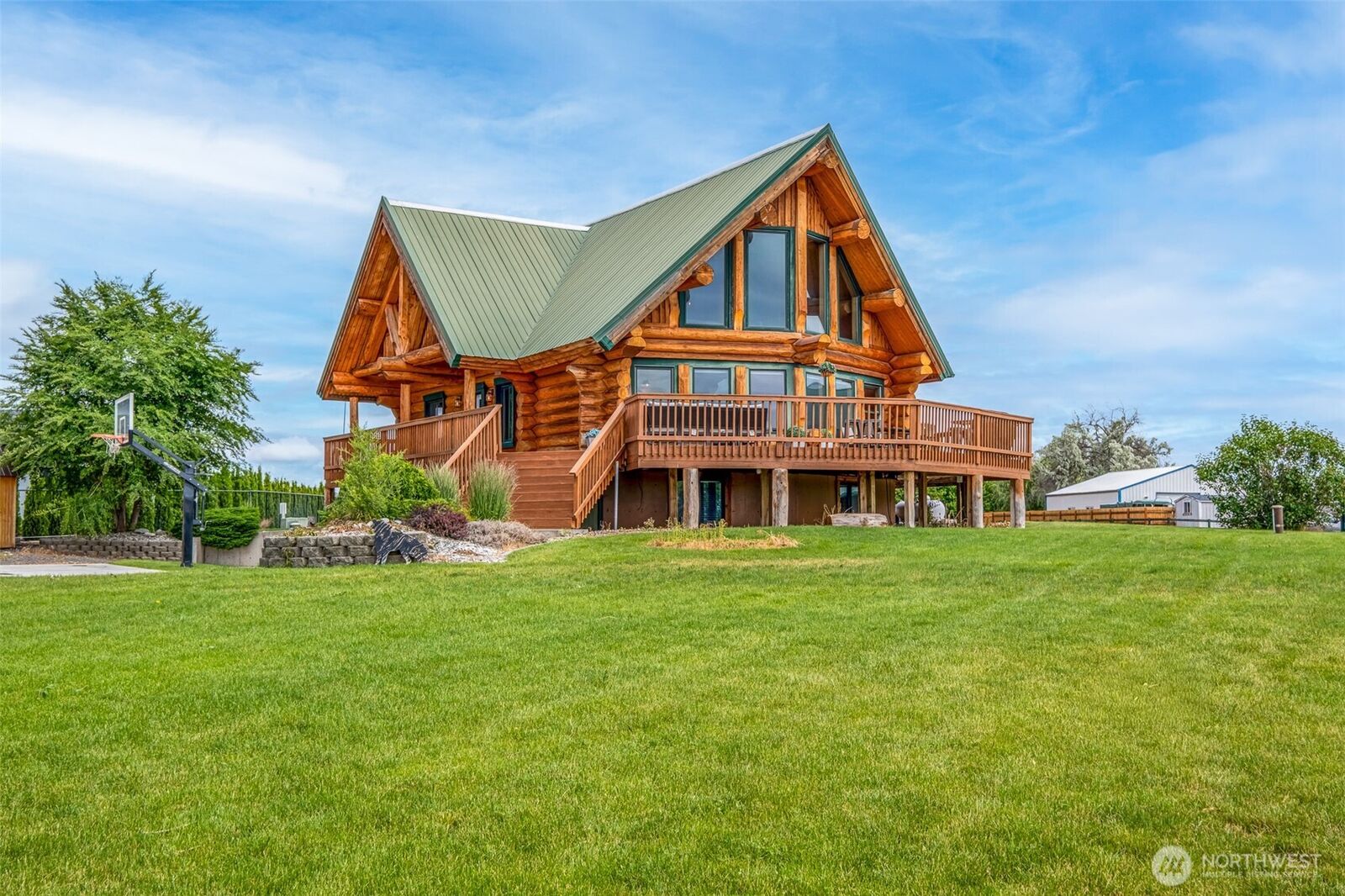 Property Photo: 2731 Wild Goose Road NE WA 98837