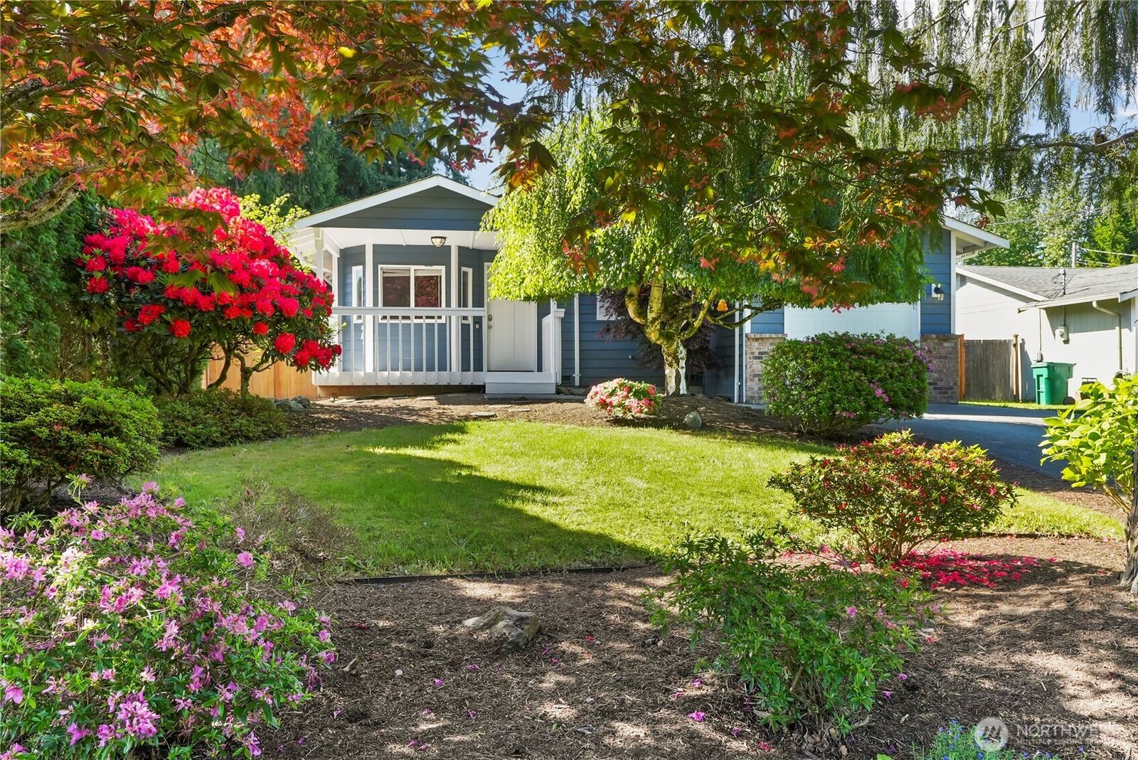 Property Photo: 10114 Idaho Avenue WA 98204