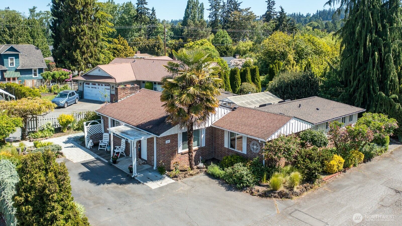 Property Photo: 631 Giltner Lane WA 98020