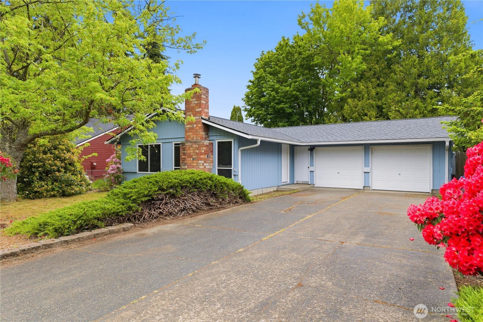 Property Photo:  5625 N 40th Street  WA 98407 