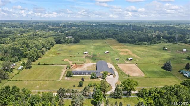 Property Photo: 5095 Casey Road MI 48428
