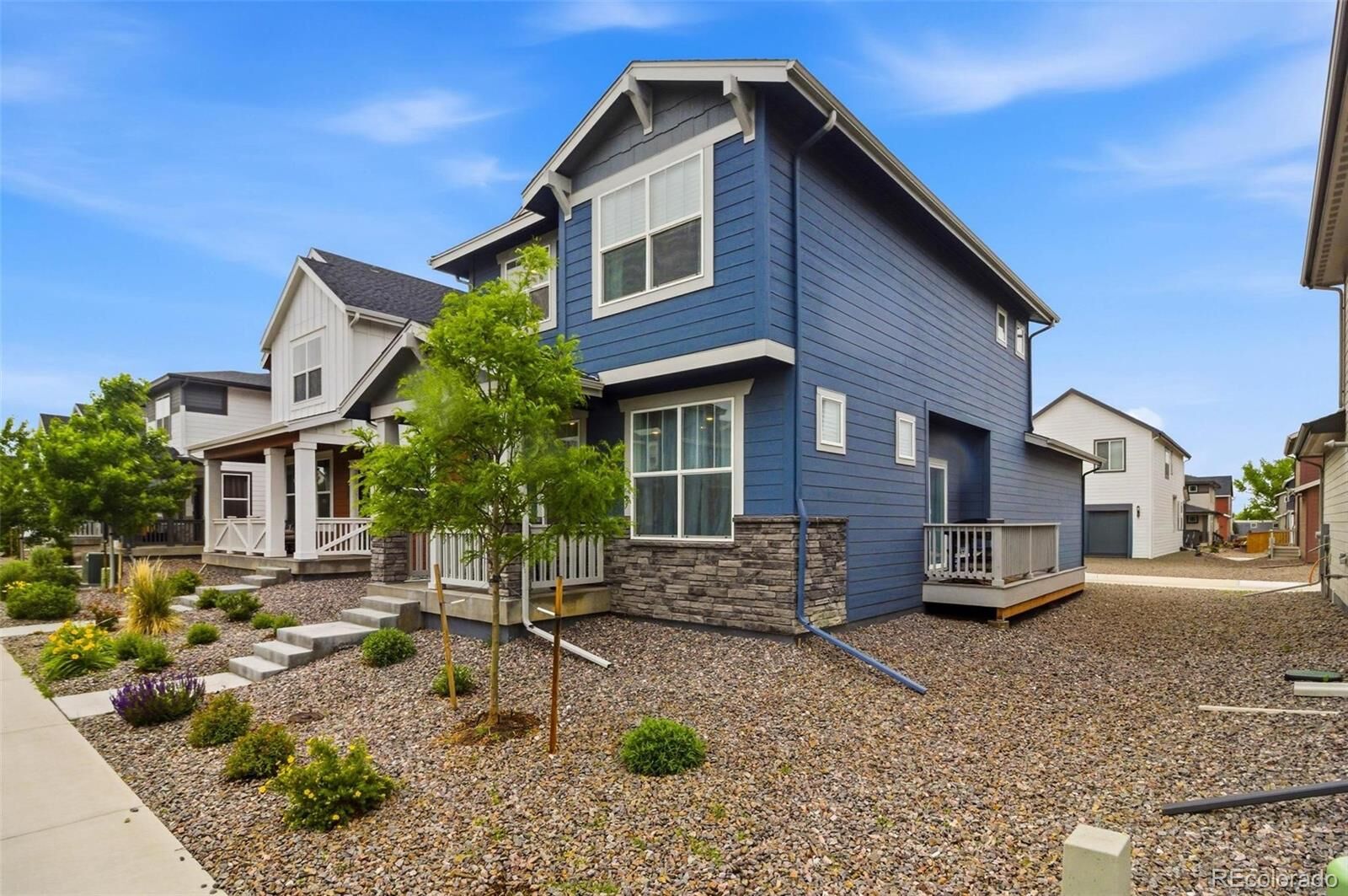 Property Photo:  555 Aspen Avenue  CO 80102 