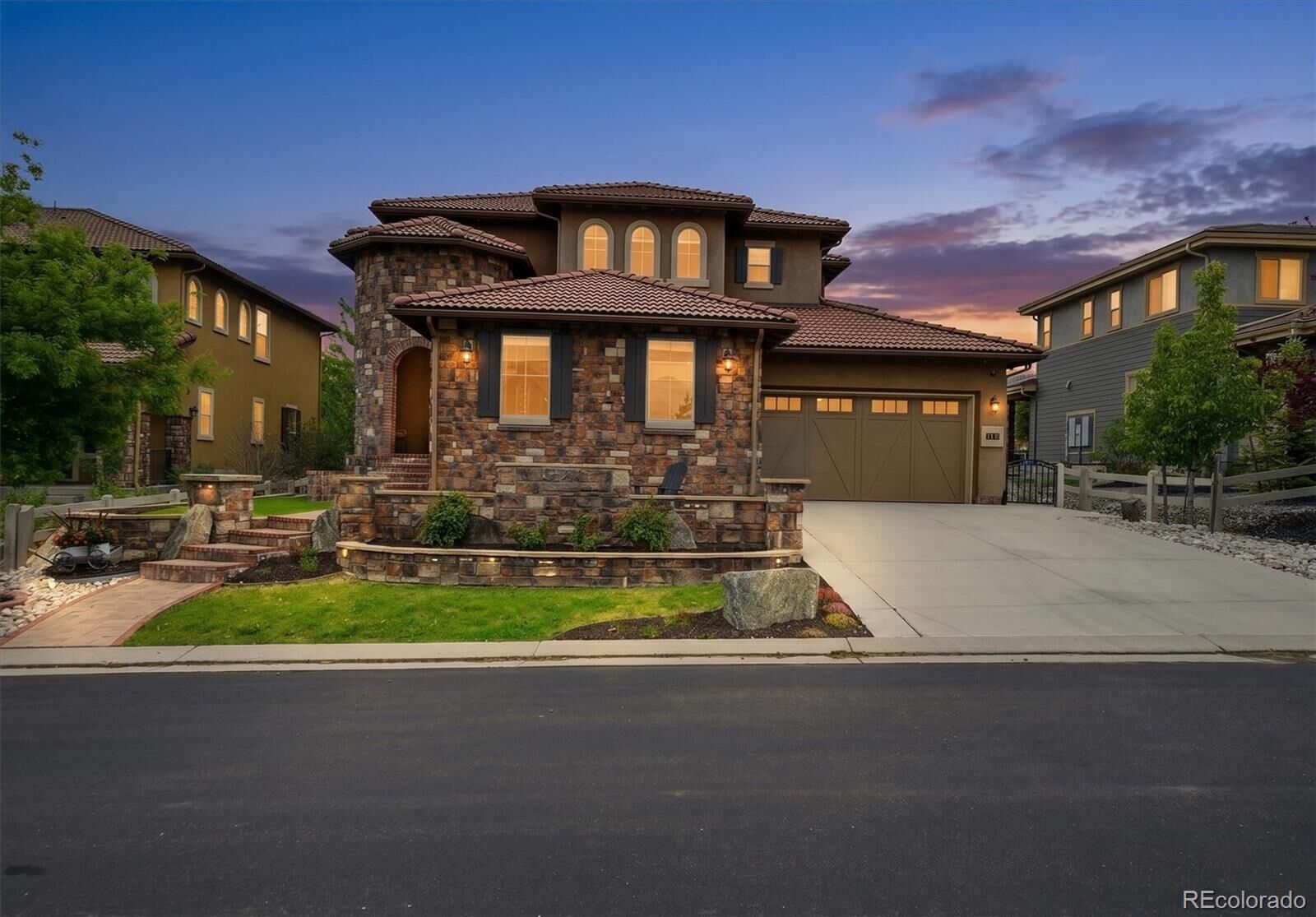 Property Photo:  112 Sandalwood Way  CO 80126 