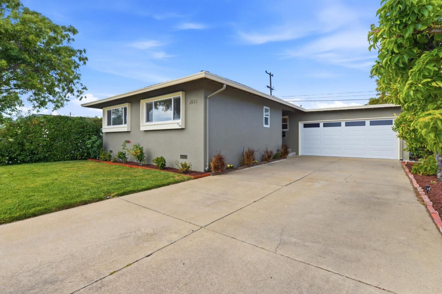 Property Photo:  2633 Foster Street  CA 94403 
