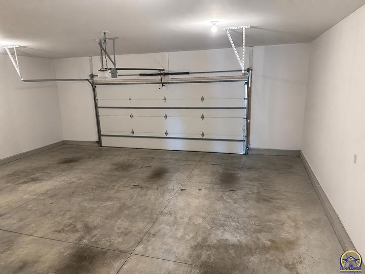 Property Photo:  3319 SW 44th St  KS 66610 