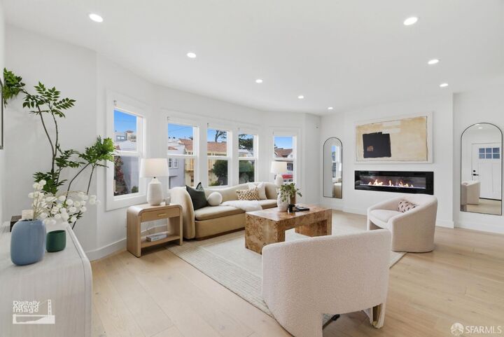 Property Photo:  1547 46th Avenue  CA 94122 