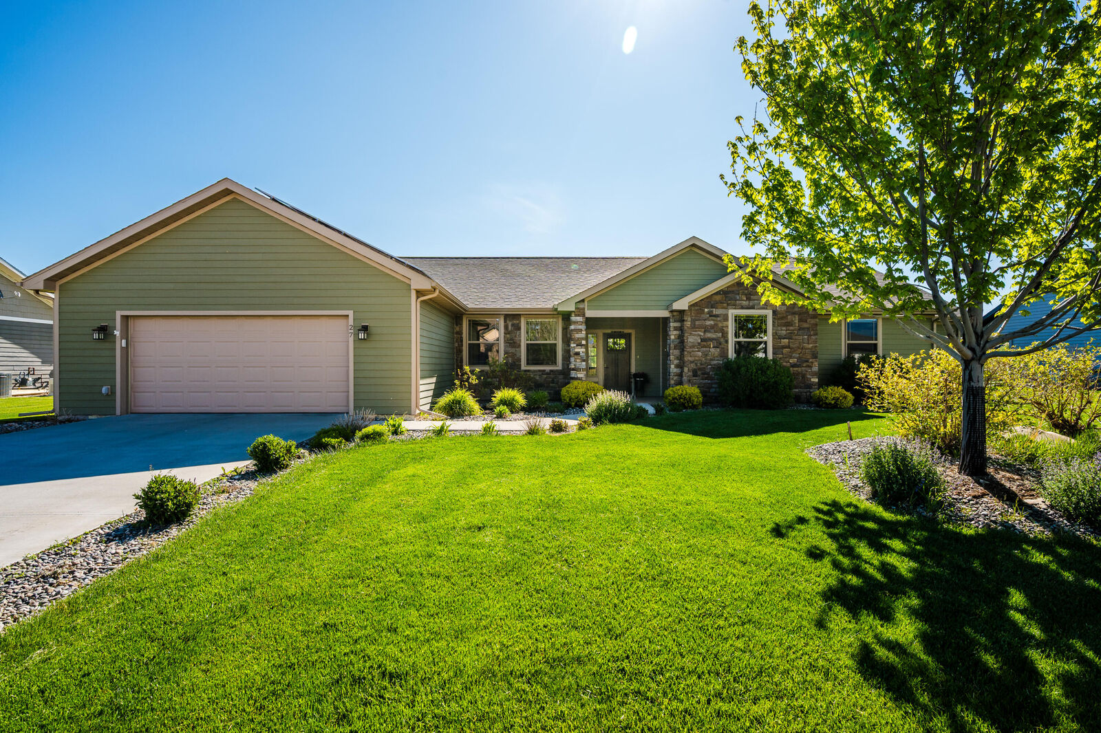 Property Photo:  27 Club House Drive  WY 82801 