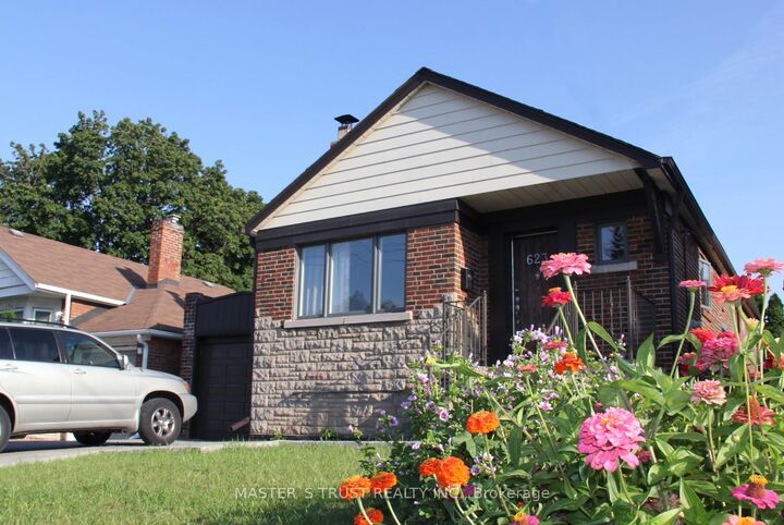 623 O' Connor Dr Drive — photo 1