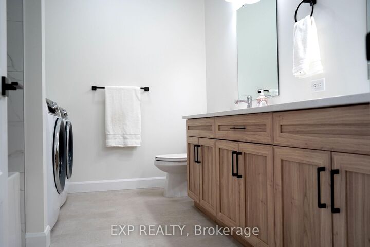 Property Photo: 242 Queen Street ON K0C 1H0