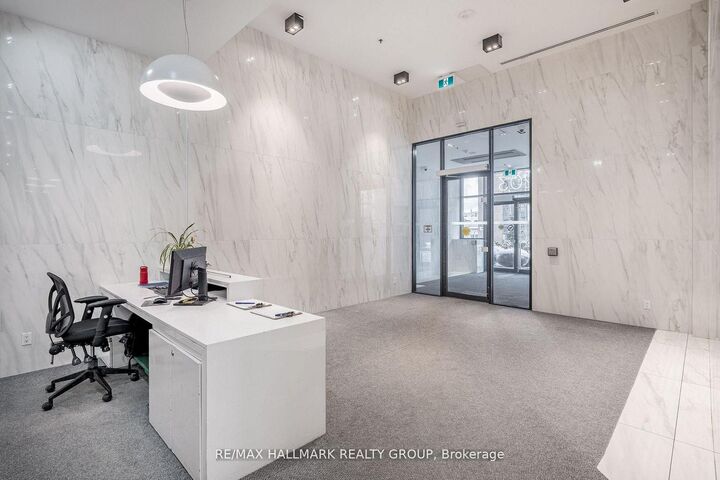 Property Photo: 203 Catherine Street W 710 ON K2P 1J5