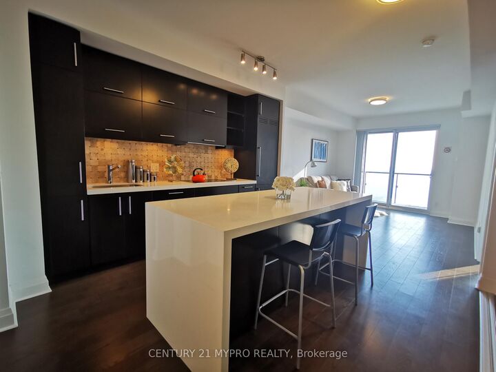 Property Photo:  65 St Mary Street 2405  ON M5S 0A6 