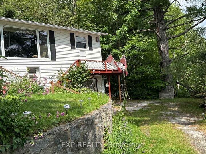 Property Photo: 72B Bridge Street ON K0H 1L0