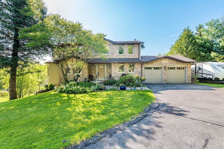 9 McCartney Drive — photo 1
