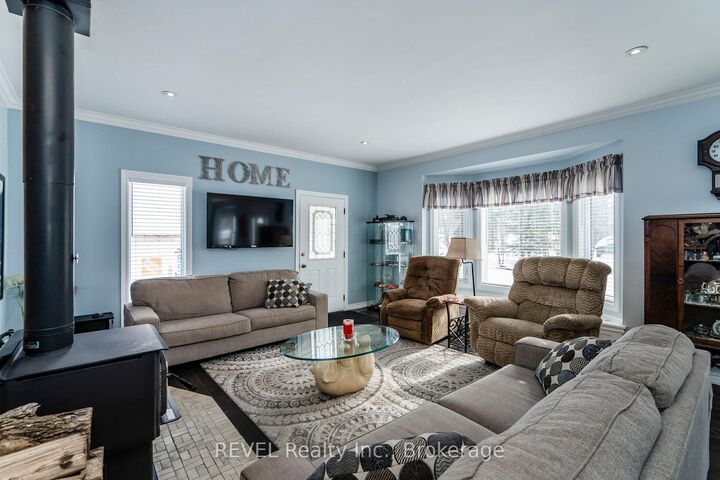 Property Photo: 1006 River Street ON P0C 1A0