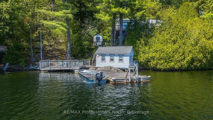 Property Photo:  10167 Little Hawk-West Sho N/A  ON K0M 1S0 