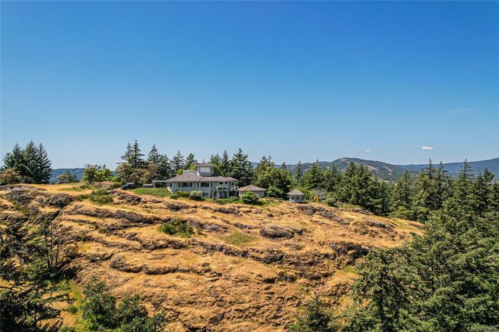 Property Photo: 749 Walfred Rd BC V9C 2X3