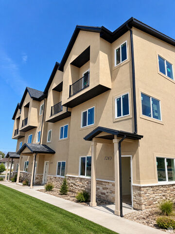Property Photo:  1297 N 350 W 1  UT 84015 