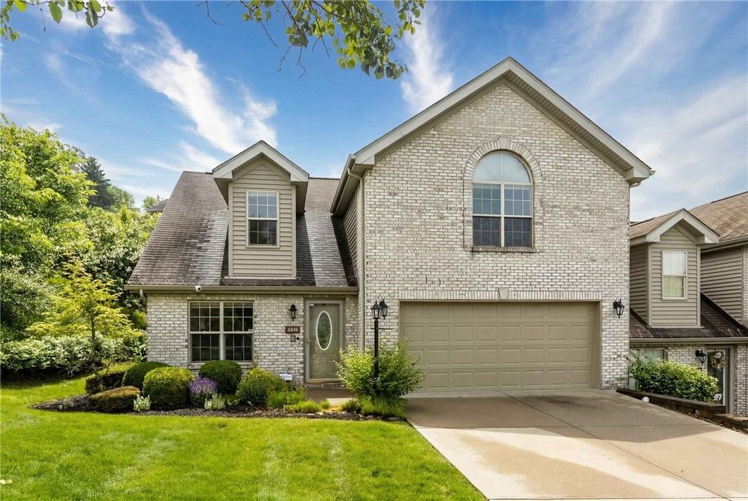 Property Photo: 3432 Woodwind Dr PA 15025