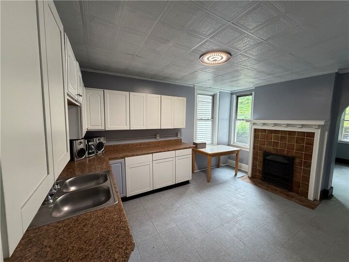 Property Photo: 537 Thompson PA 15033