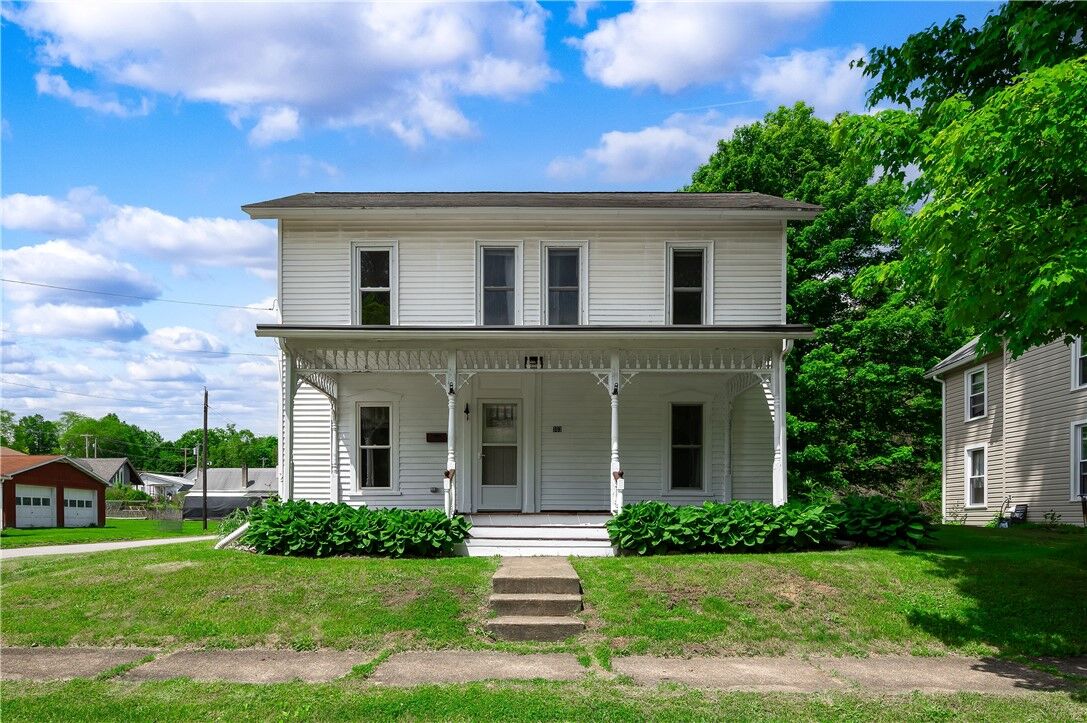 Property Photo:  303 Home Street  PA 16137 