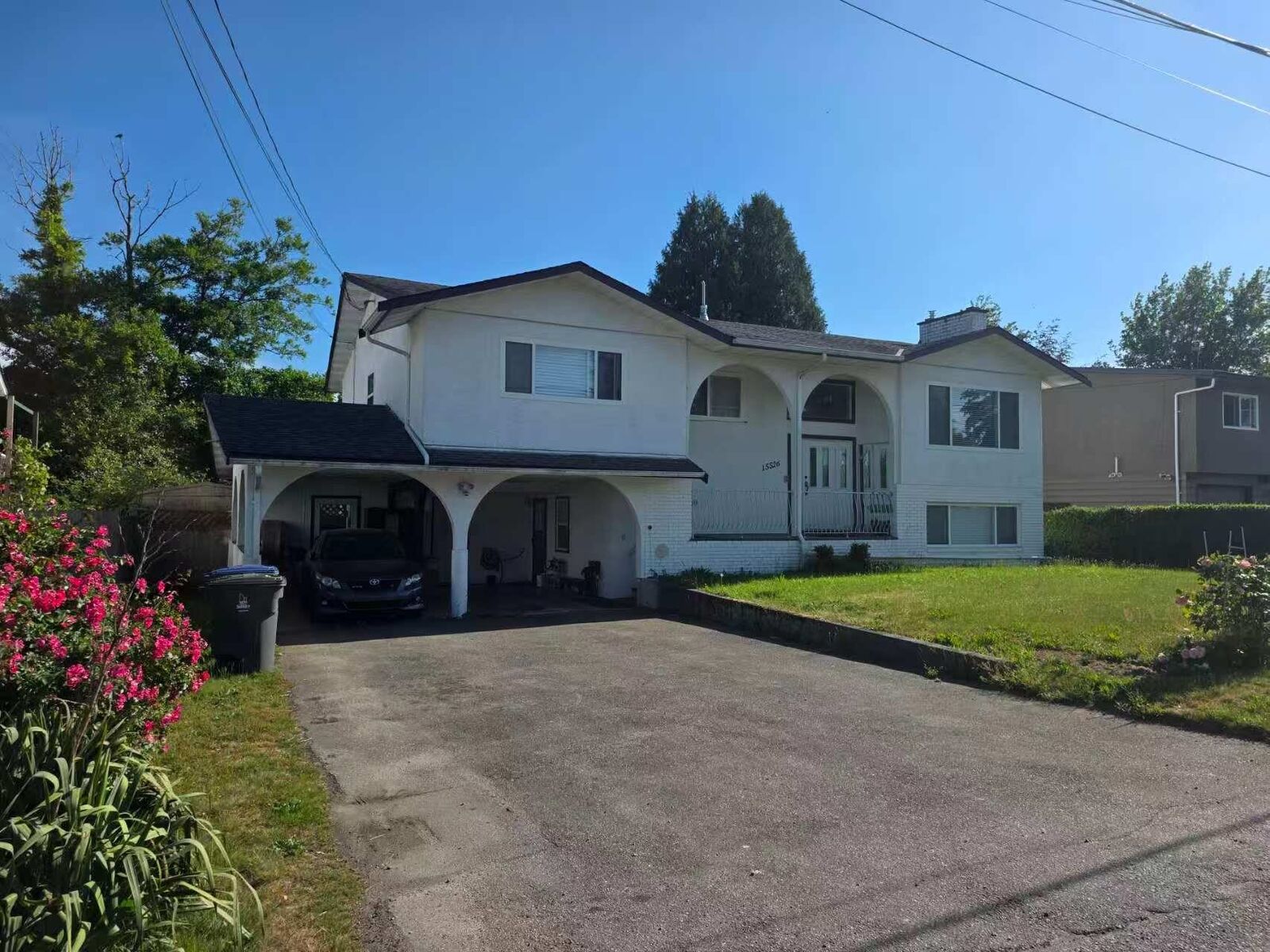Property Photo: 15526 17 Avenue BC V4A 1V2