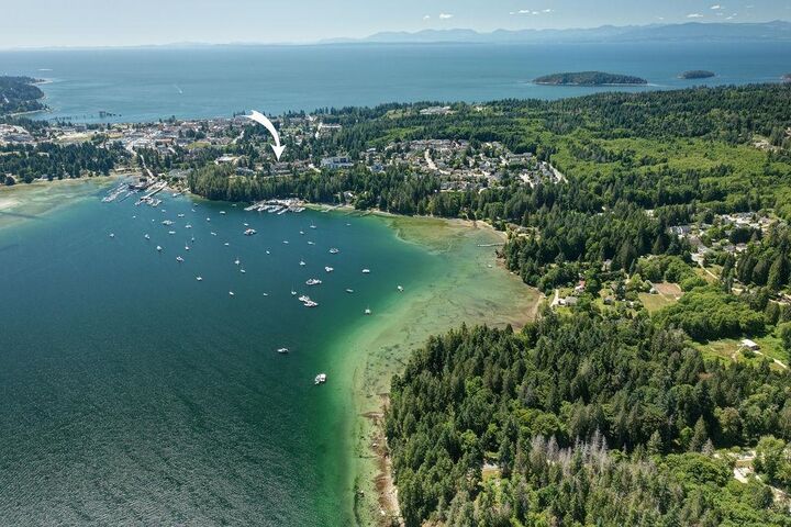 Property Photo: 5740 Marine Way 5 BC V7Z 0K3
